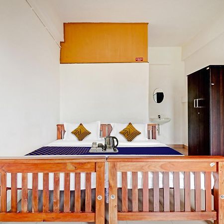 Spot On Jayesh Guest House Nashik Exteriör bild