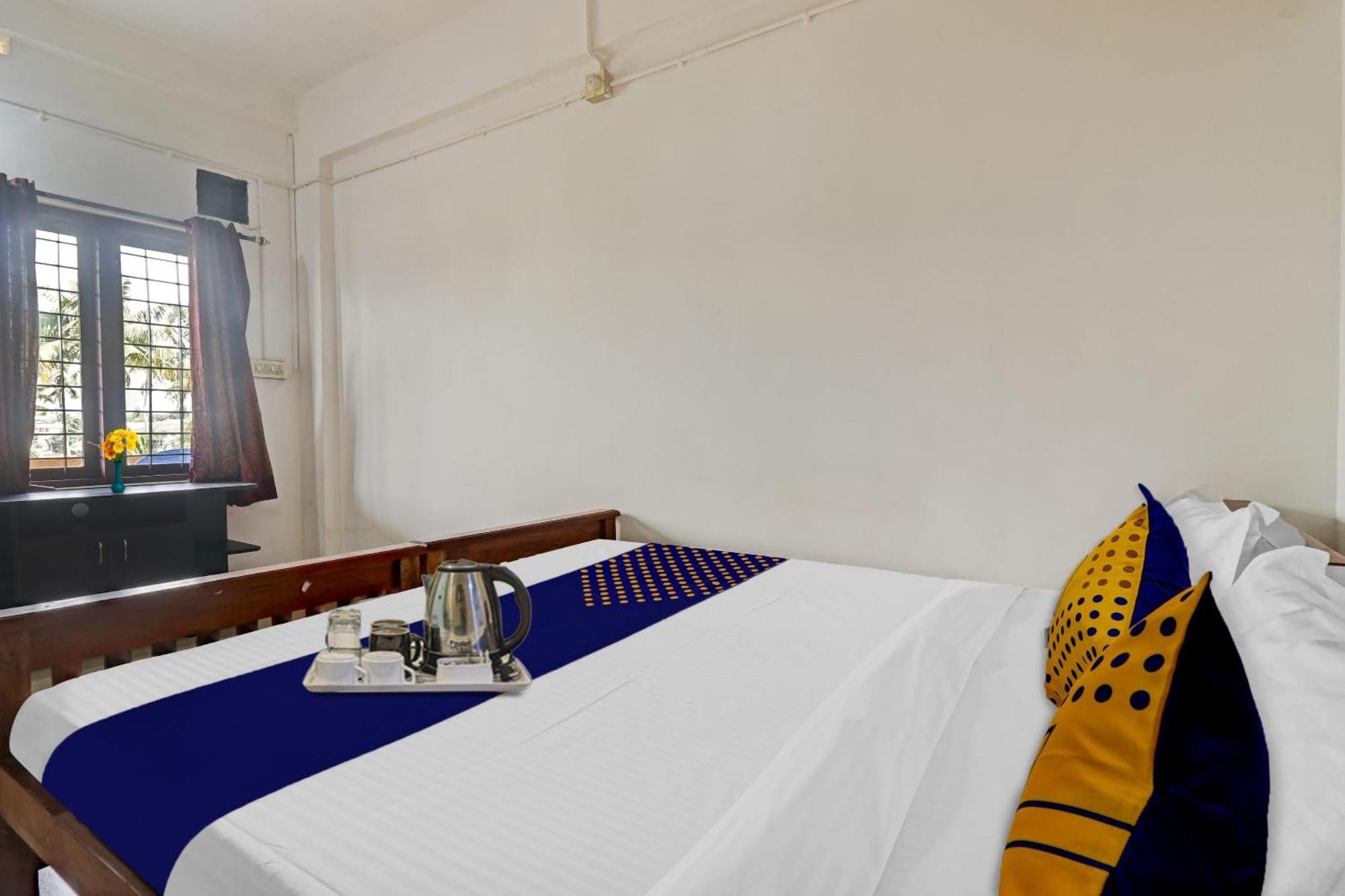 Spot On Jayesh Guest House Nashik Exteriör bild